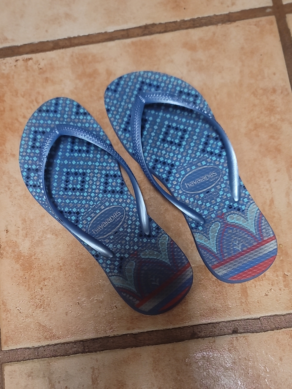 Havaianas Blue Geometric Print Flip Flops